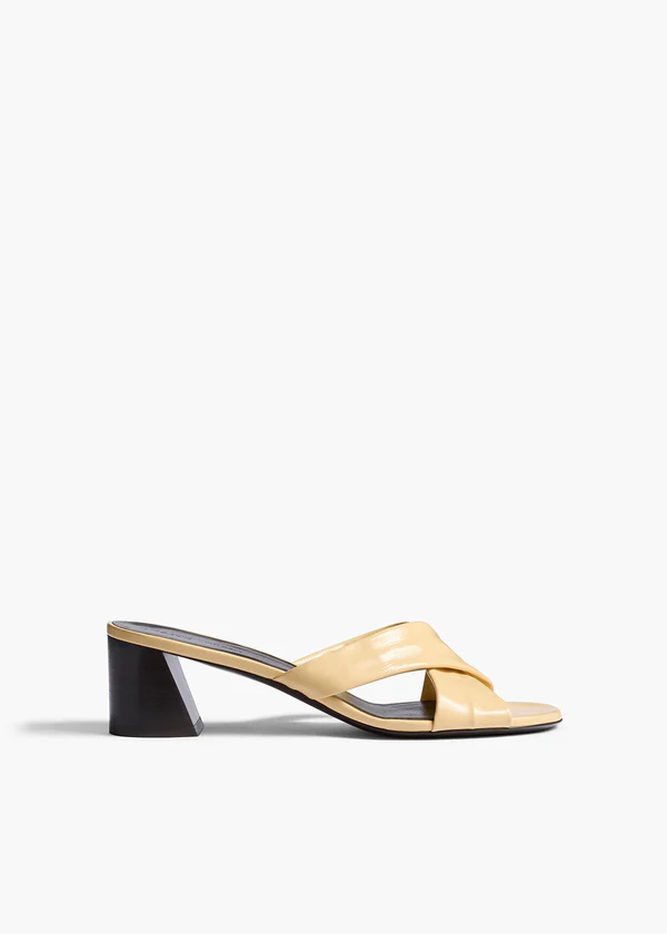 Liria Sandal 55 in Butter Glazed Leather