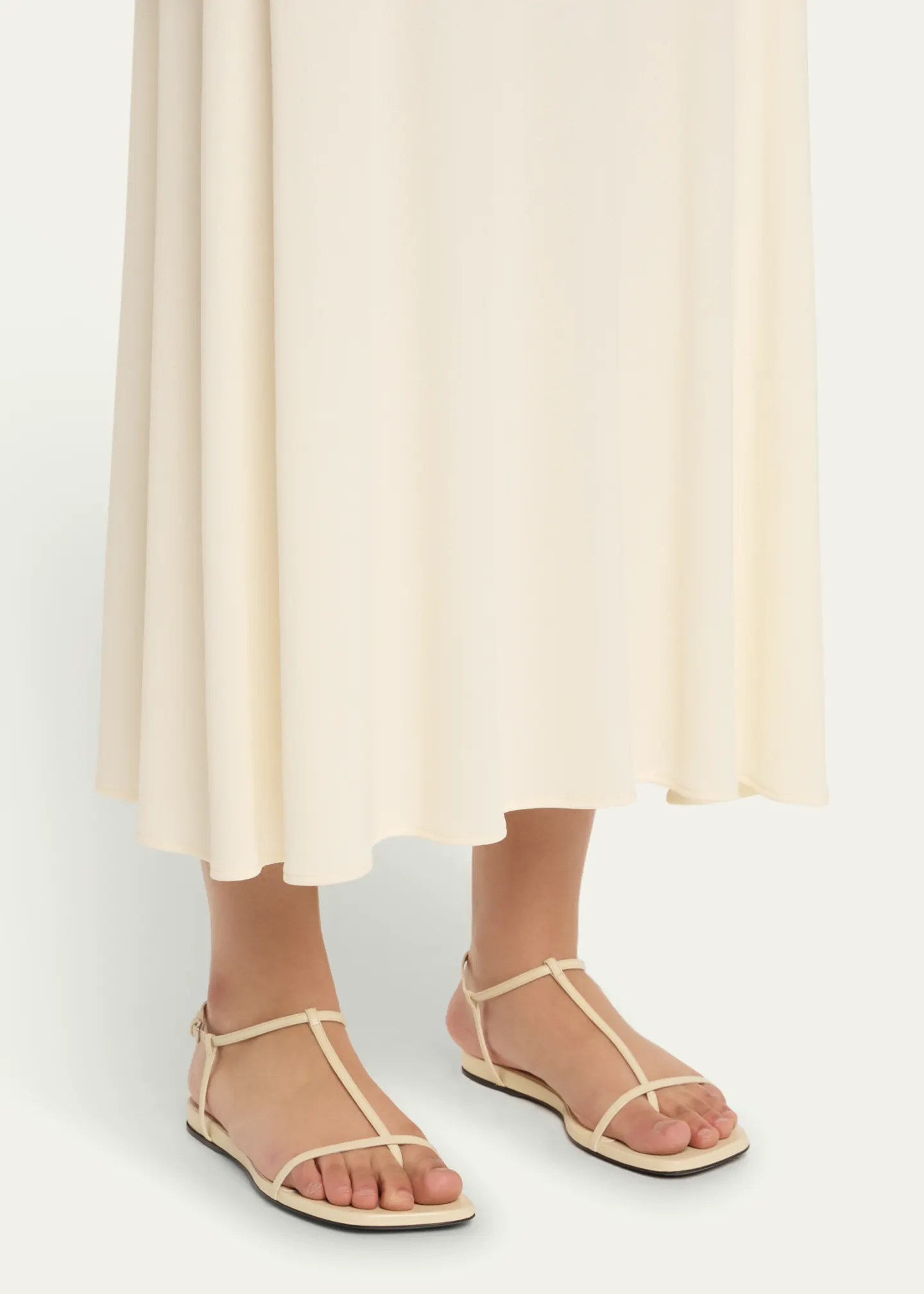 Leather T-Strap Sandals - Chalk